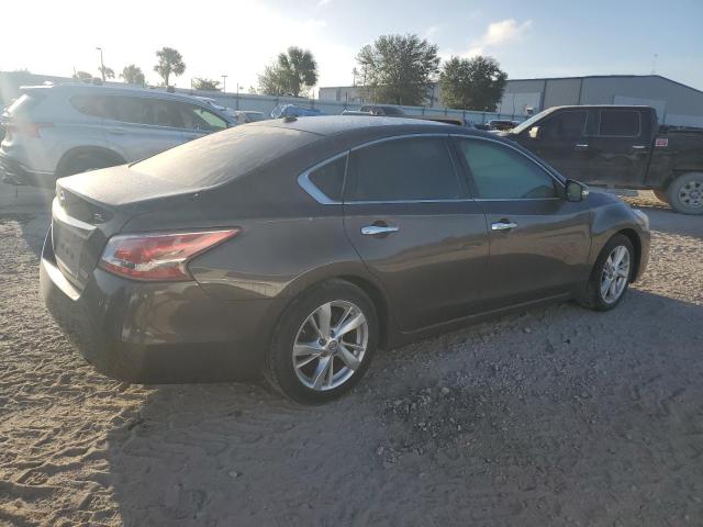 VIN 1N4AL3AP4DN537946 2013 Nissan Altima, 2.5 no.3