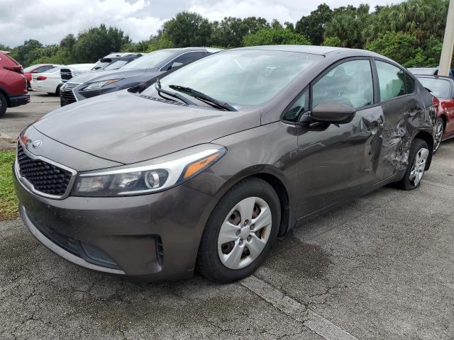 VIN 3KPFL4A7XJE176292 2018 KIA Forte, LX no.1