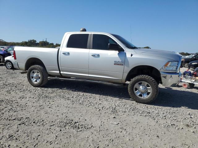 VIN 3C6TR5DT0HG711586 2017 RAM 2500, Slt no.4