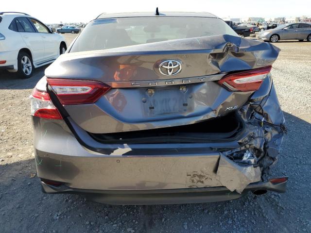 VIN 4T1B11HKXJU054543 2018 Toyota Camry, L no.6