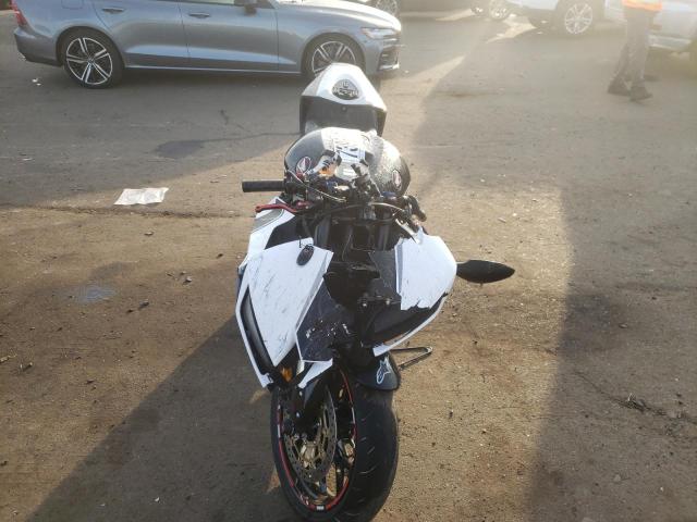 2016 HONDA CBR600 RR JH2PC40J2GK200552