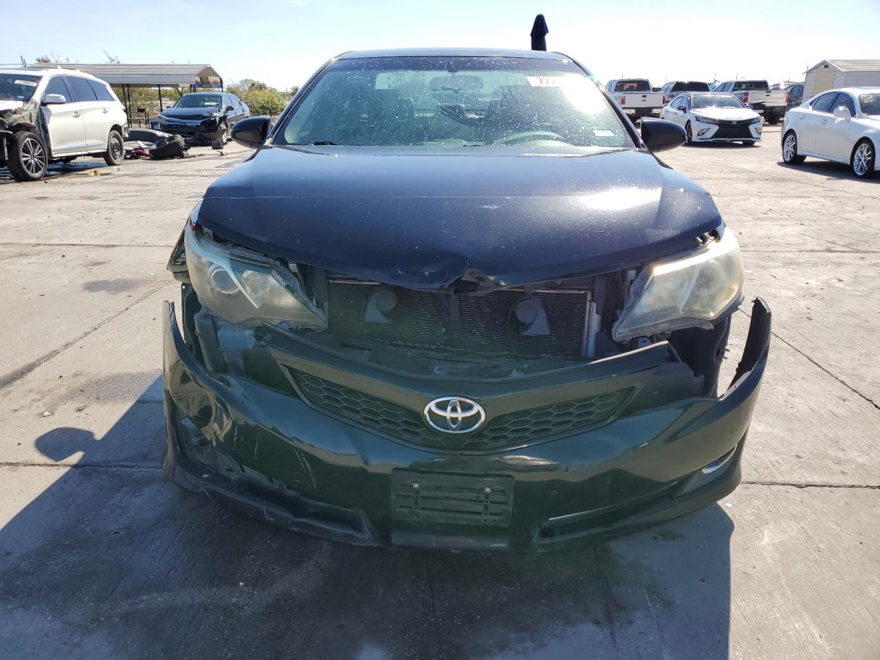 Lot #3020996200 2012 TOYOTA CAMRY