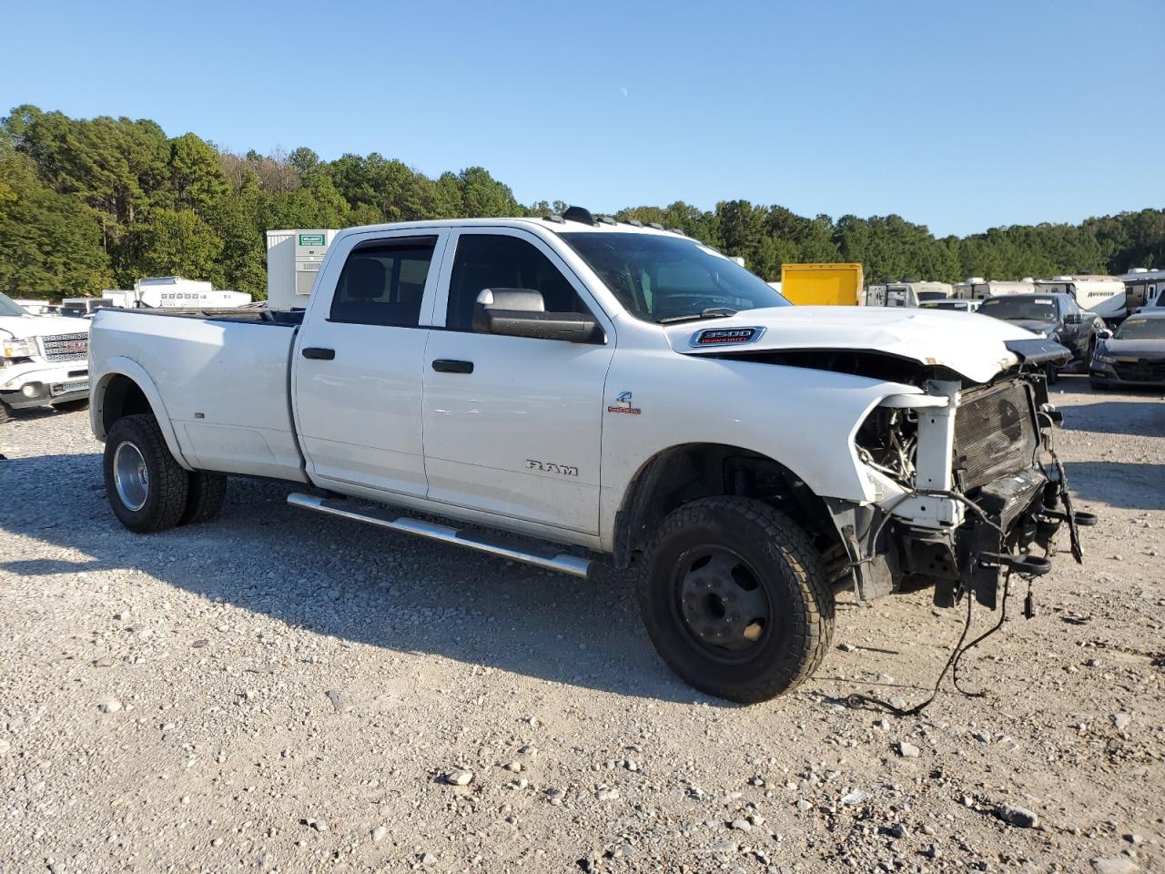 Lot #2955261619 2019 RAM 3500 TRADE