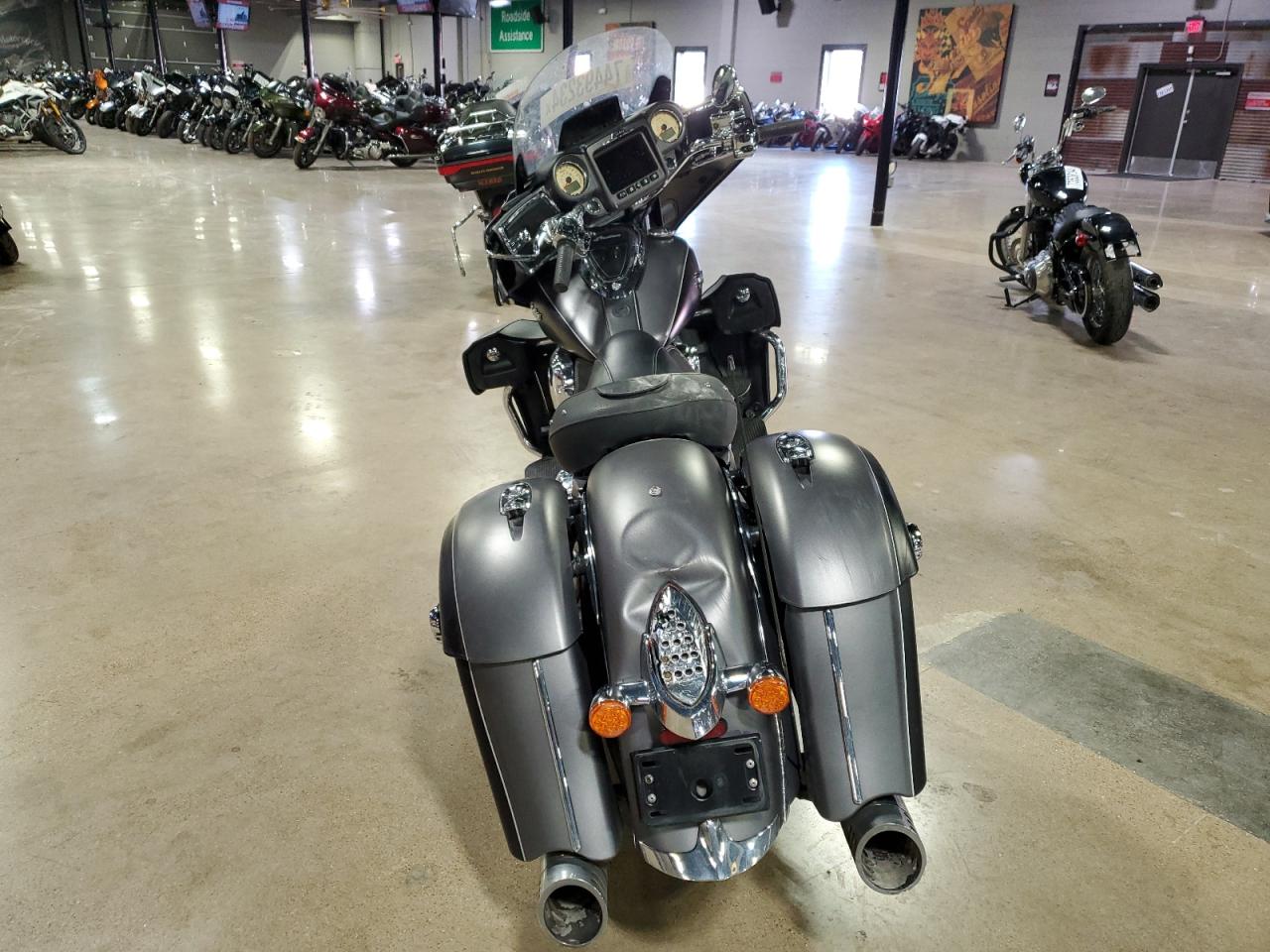 Lot #2943251396 2019 INDIAN MOTORCYCLE CO. ROADMASTER