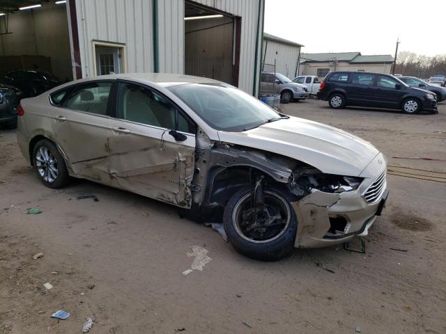 VIN 3FA6P0LU1KR241773 2019 Ford Fusion, SE no.4