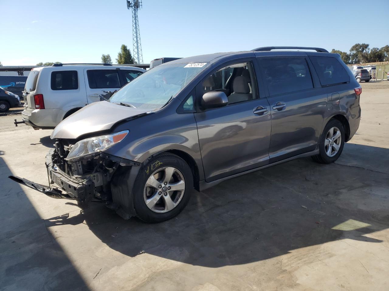 Toyota Sienna 2018 LE