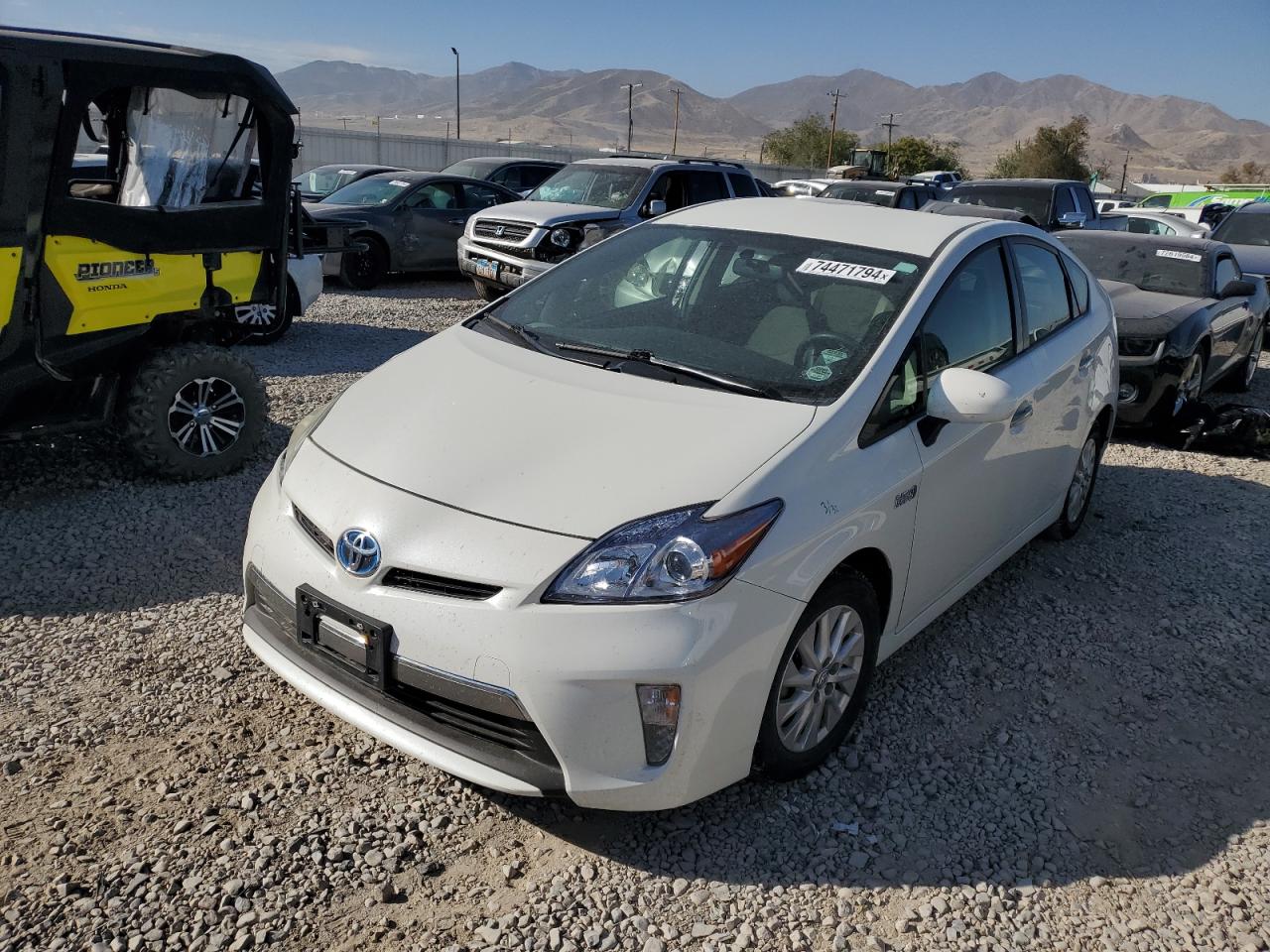 TOYOTA PRIUS PLUG