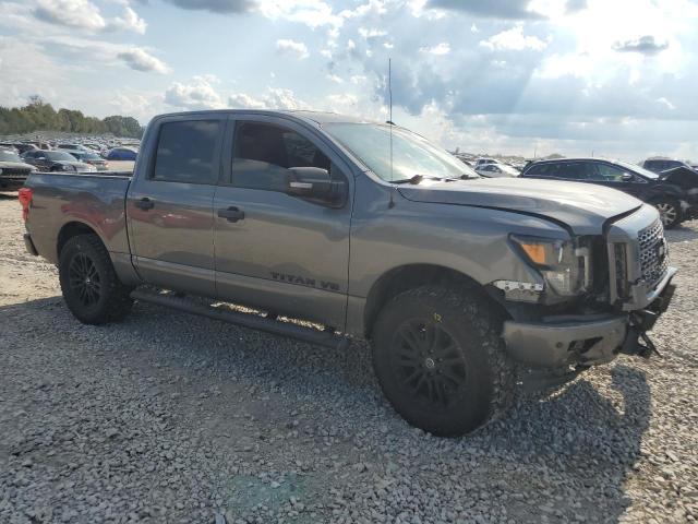 VIN 1N6AA1E53JN549737 2018 Nissan Titan, SV no.4