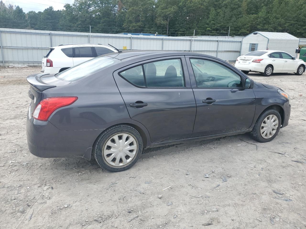 Lot #2912078669 2015 NISSAN VERSA S