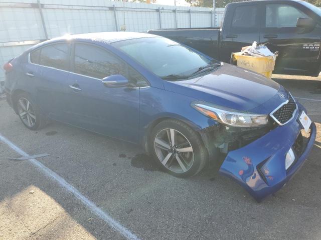 VIN 3KPFL4A88JE194055 2018 KIA Forte, EX no.4