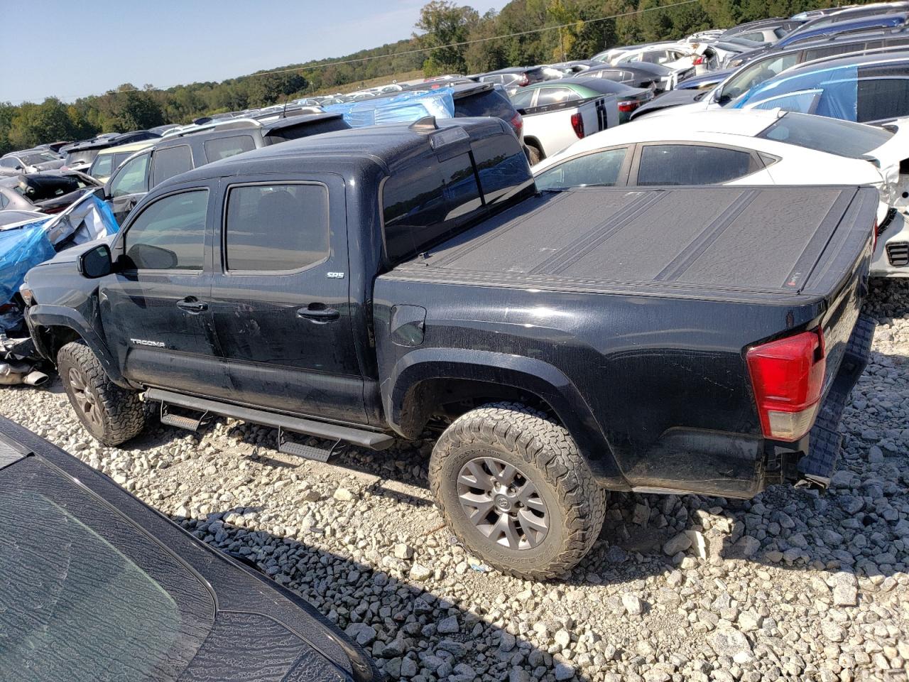 Lot #2945575167 2018 TOYOTA TACOMA DOU