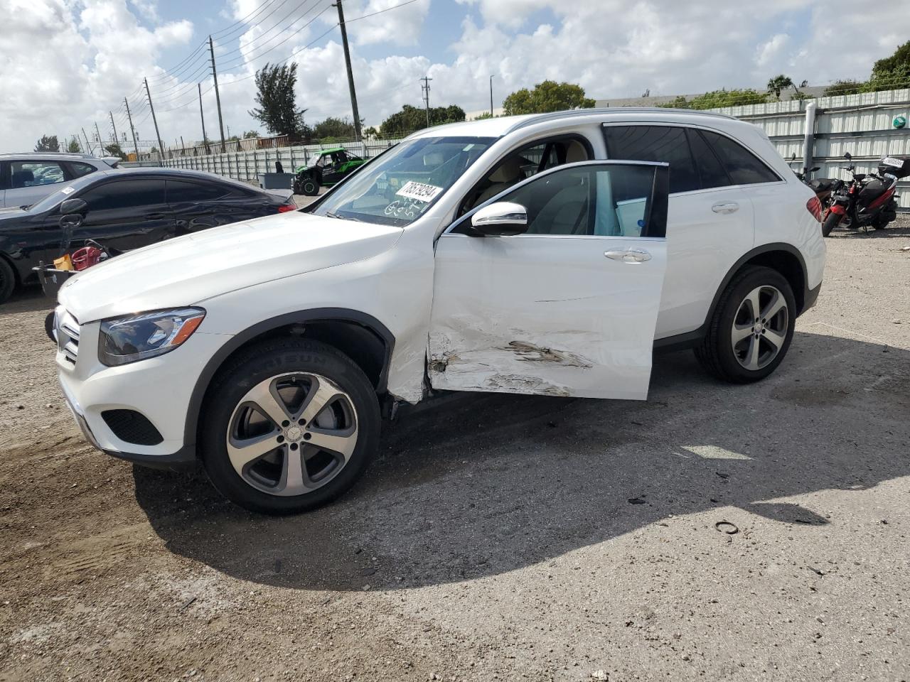  Salvage Mercedes-Benz GLC