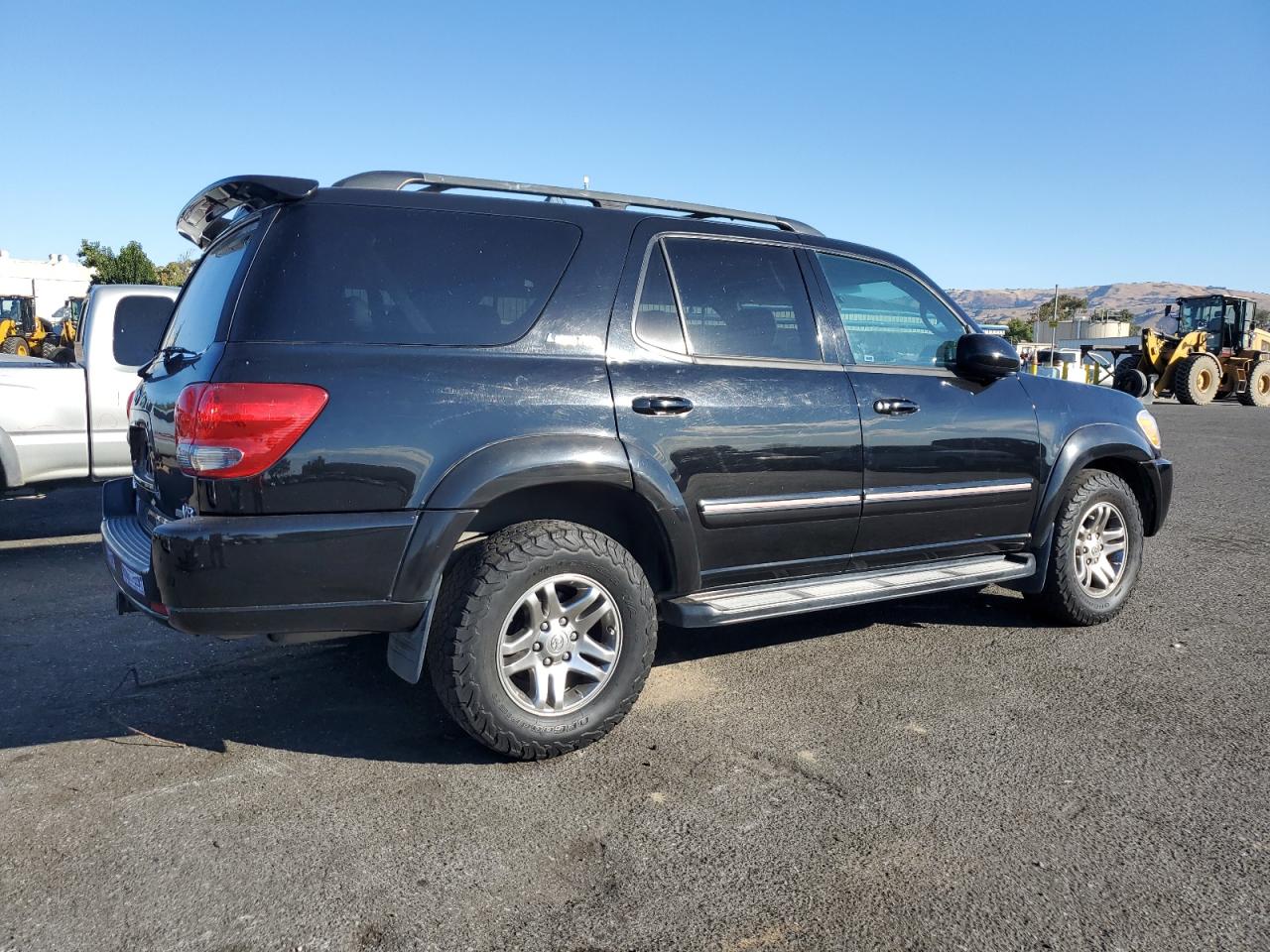 Lot #3041744454 2005 TOYOTA SEQUOIA LI