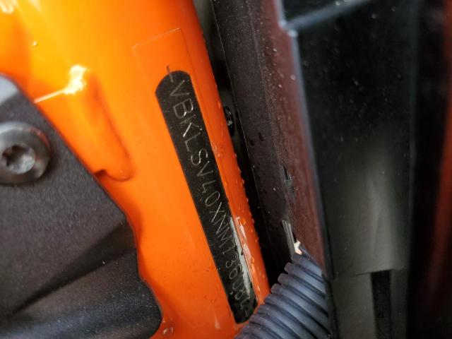 2022 KTM 690 SMC R VBKLSV40XNM736084