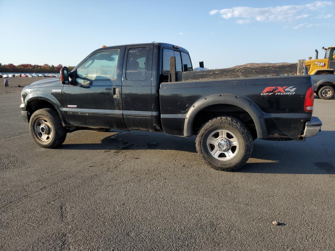 Lot #2928195739 2005 FORD F350 SRW S