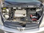 TOYOTA SIENNA LE photo