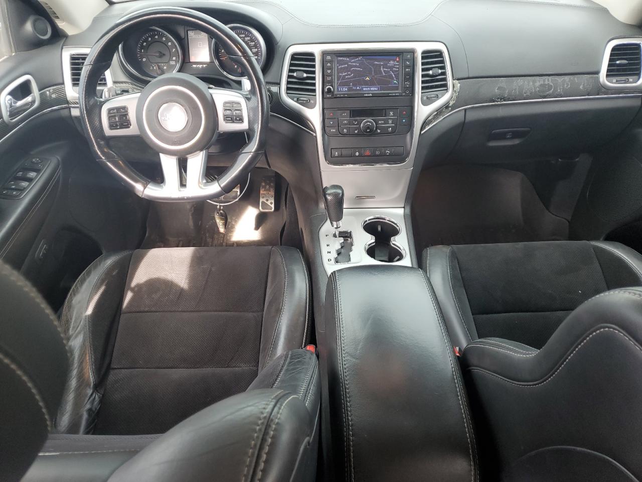 JEEP GRAND CHEROKEE SRT-8