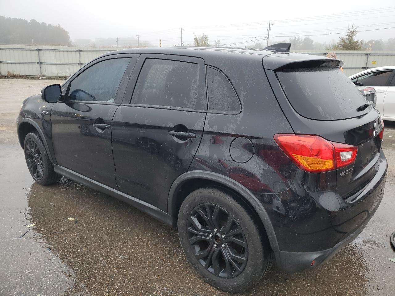 Lot #2987018783 2017 MITSUBISHI OUTLANDER