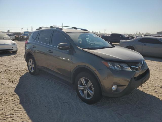 VIN 2T3WFREV8FW225952 2015 Toyota RAV4, Xle no.4