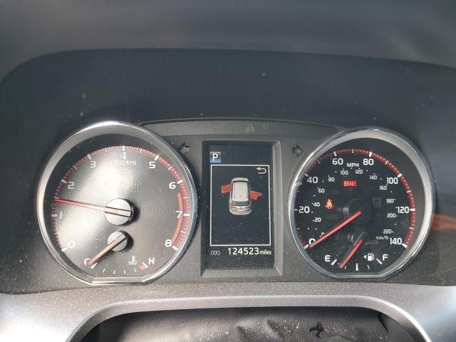 2017 TOYOTA RAV4 SE - JTMNFREV1HJ145258