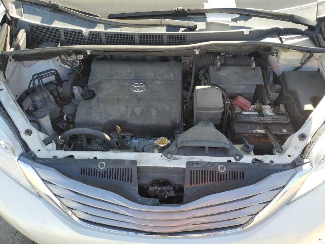 VIN 5TDYK3DC1FS666793 2015 Toyota Sienna, Xle no.12