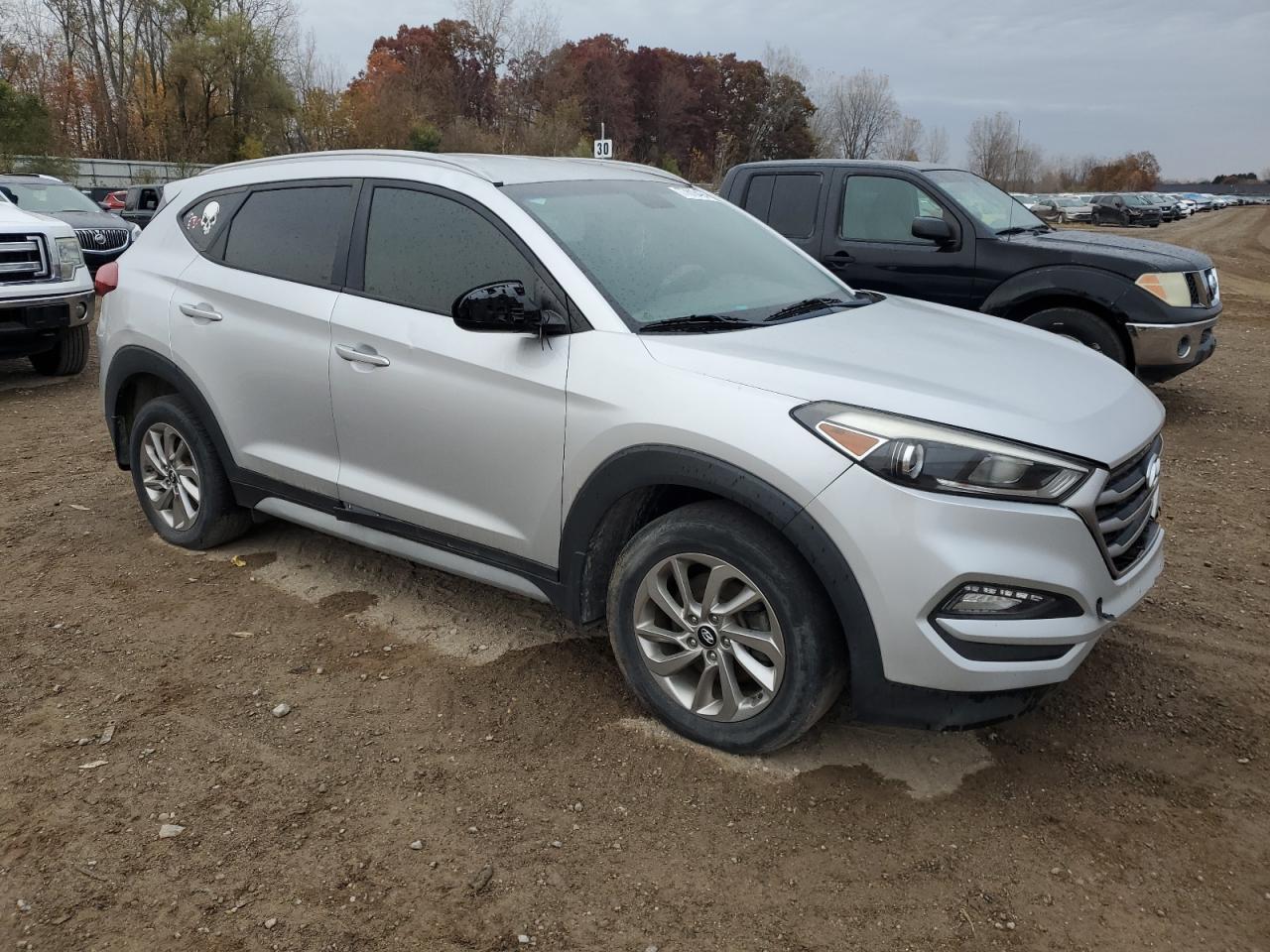 Lot #2940395095 2017 HYUNDAI TUCSON LIM