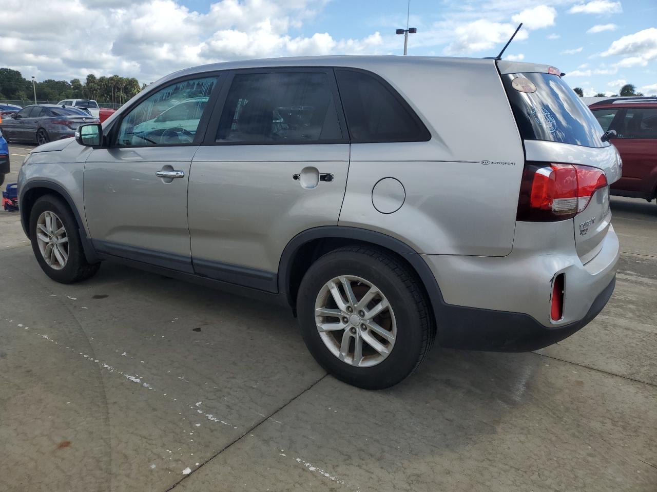 Lot #3027014775 2015 KIA SORENTO LX