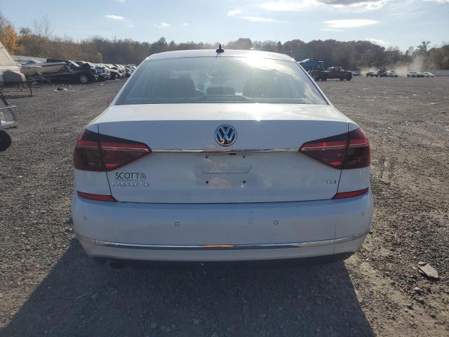 2018 VOLKSWAGEN PASSAT SE - 1VWBA7A34JC021714