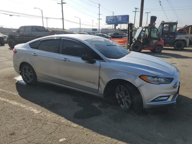 VIN 3FA6P0LU4HR265218 2017 Ford Fusion, Se Hybrid no.4