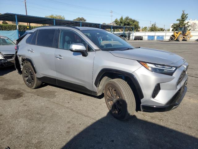 VIN 4T3T6RFV2NU078589 2022 Toyota RAV4, SE no.4