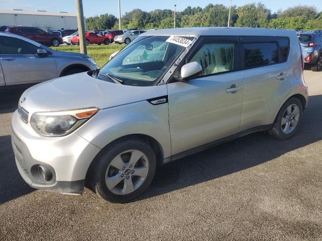 VIN KNDJN2A25H7496398 2017 KIA Soul no.1