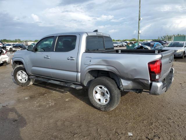 VIN 5TFAX5GNXJX128995 2018 Toyota Tacoma, Double Cab no.2