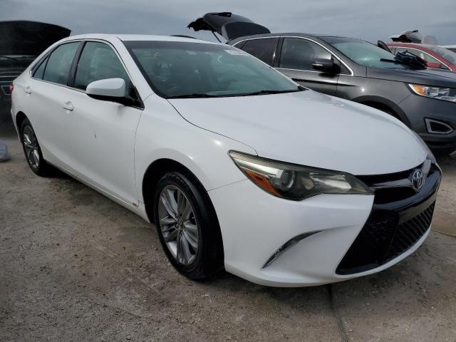 VIN 4T1BF1FKXFU951728 2015 Toyota Camry, LE no.4