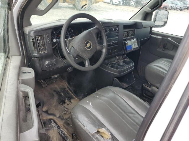 VIN 1GCWGBFPXK1174497 2019 CHEVROLET EXPRESS no.8