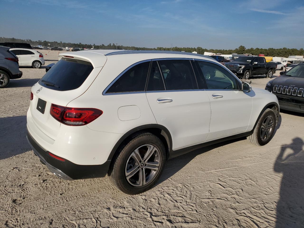 Lot #2935452141 2021 MERCEDES-BENZ GLC 300