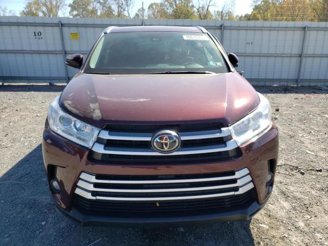 VIN 5TDJZRFH5JS811982 2018 Toyota Highlander, SE no.5