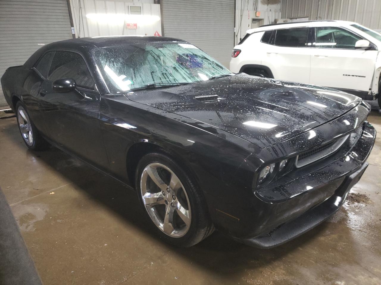 Lot #2930406549 2013 DODGE CHALLENGER