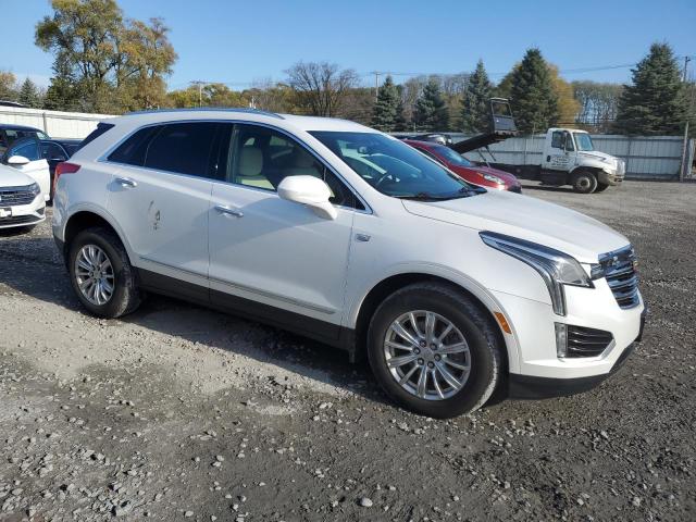 VIN 1GYKNBRS3JZ216782 2018 Cadillac XT5 no.4