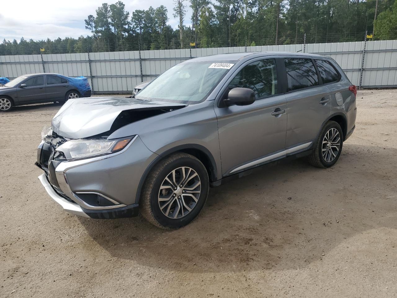 Lot #2883544564 2016 MITSUBISHI OUTLANDER