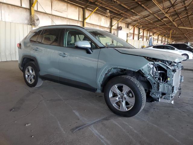 2020 TOYOTA RAV4 XLE - JTMW1RFV2LJ018111