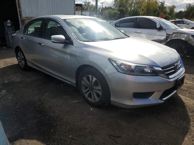 VIN 1HGCR2F37FA106255 2015 Honda Accord, LX no.4