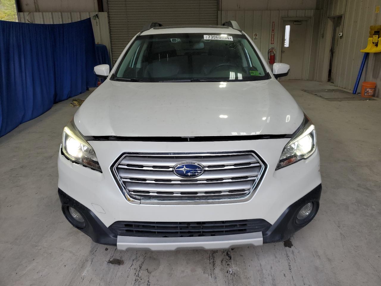 Lot #2907185657 2016 SUBARU OUTBACK