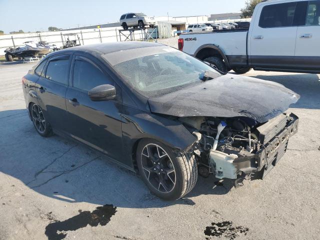 VIN 1FADP3F29EL155584 2014 Ford Focus, SE no.4