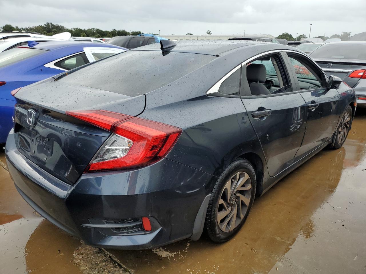 Lot #2969910062 2018 HONDA CIVIC EX