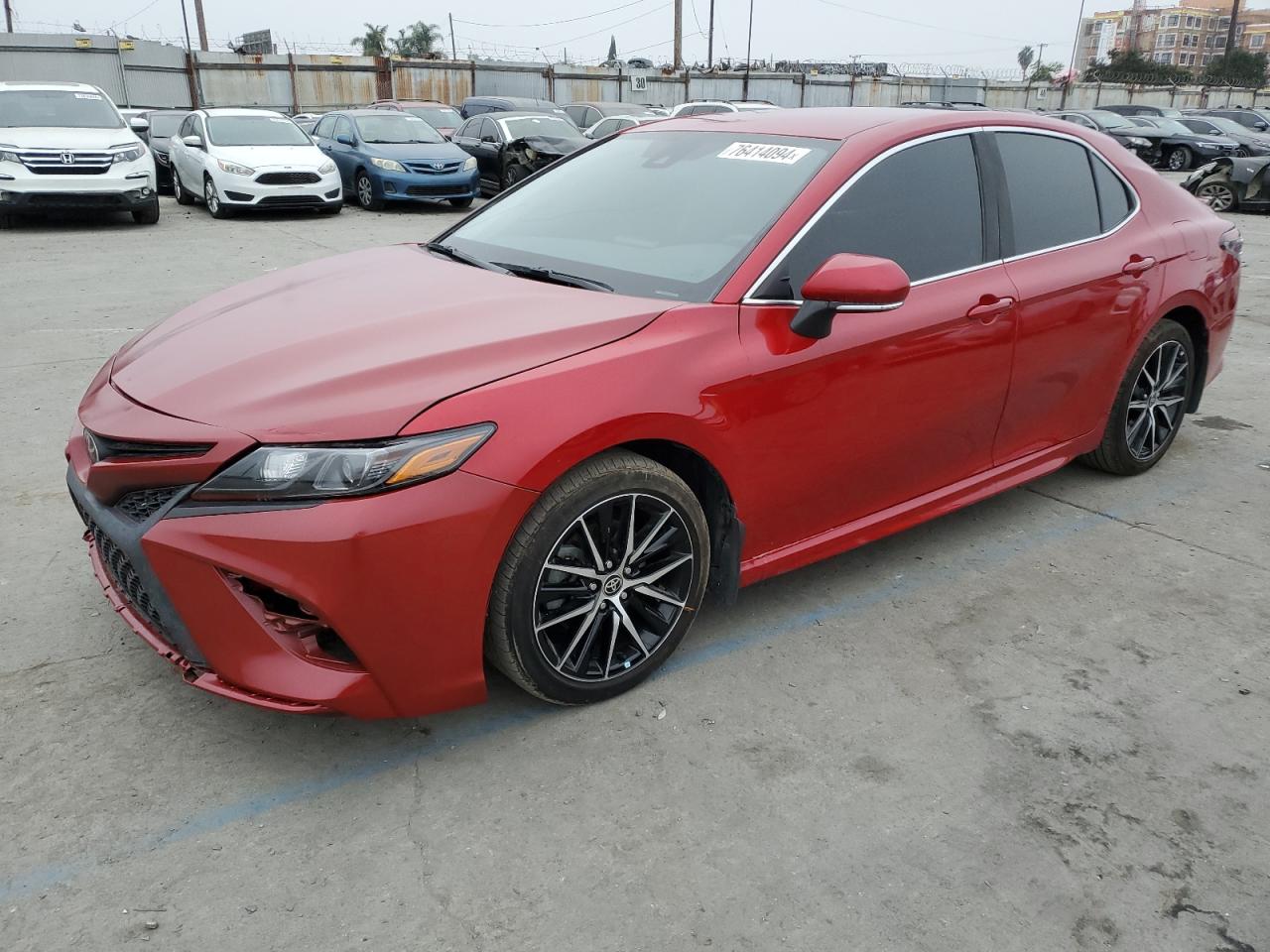 TOYOTA CAMRY SE 2022 red  Gasoline 4T1G11AK9NU041367 photo #1