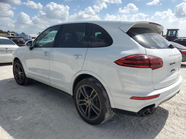 VIN WP1AA2A26GKA12356 2016 Porsche Cayenne no.2