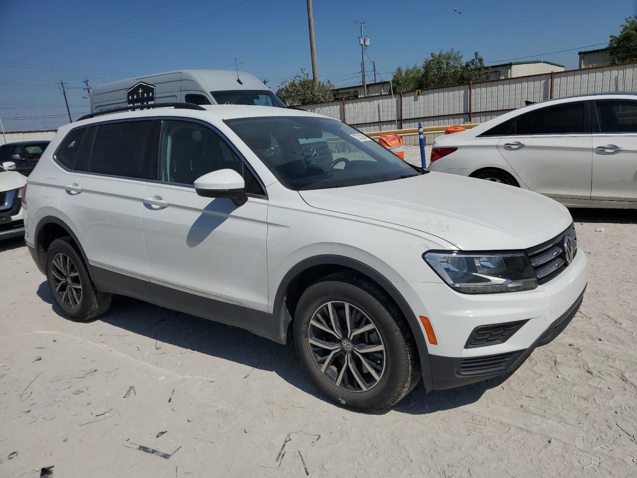 Lot #2955512615 2021 VOLKSWAGEN TIGUAN SE