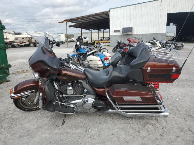 2009 HARLEY-DAVIDSON FLHTCU 1HD1FC41X9Y666786