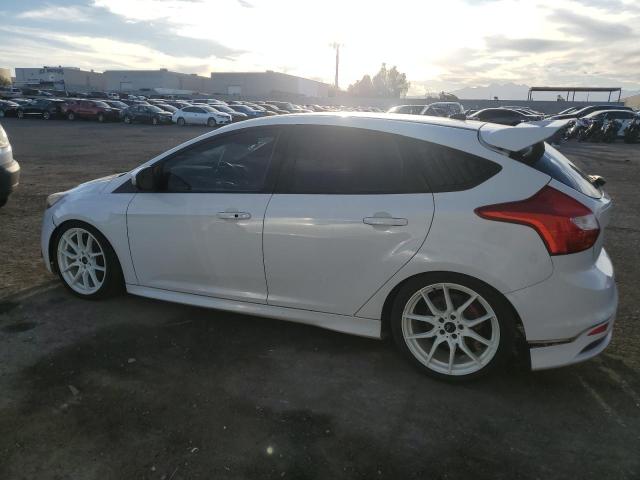 VIN 1FADP3L9XEL399410 2014 Ford Focus, ST no.2