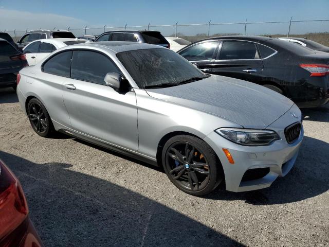 VIN WBA2G1C38HV639531 2017 BMW 2 Series, M240I no.4